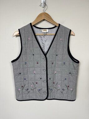 Talbots Vintage Vest Quilted Floral Embroidered Button Gray Women Medium Country